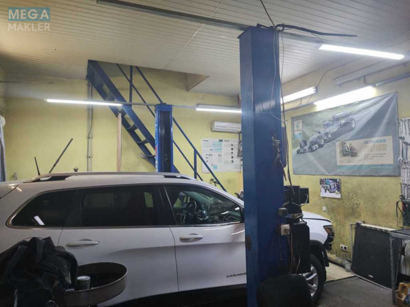 Оренда комерційної нерухомості, 112&nbsp;кв.м, <a class="location-link" href="/kiev/" title="Недвижимость Київ">Київ</a>, <a class="location-link" href="/kiev/desnyanskij/" title="Недвижимость Деснянський район">Деснянський р-н</a>, Миколи Закревського вул., 93 (изображение 23)