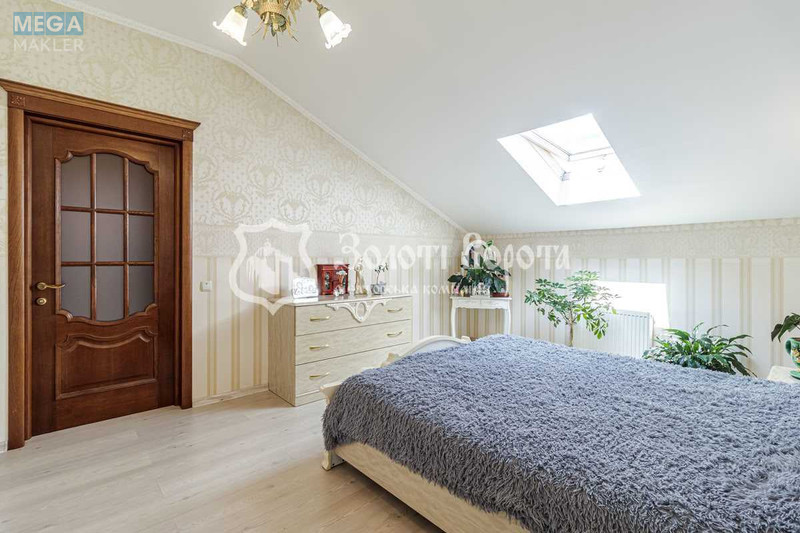 Продаж 2 кімнатної квартири (94,6/30/39,2), 5 пов. 6 пов. будинку, <a class="location-link" href="/sofievskaya-borshagovka/" title="Недвижимость Софіївська Борщагівка">Софіївська Борщагівка</a>, <a class="location-link" href="/sofievskaya-borshagovka/solomenskij/" title="Недвижимость Соломенский район">Соломенский р-н</a>, Івана Франка вул., 5 (изображение 6)