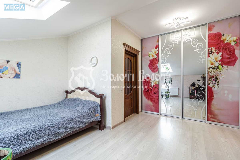 Продаж 2 кімнатної квартири (94,6/30/39,2), 5 пов. 6 пов. будинку, <a class="location-link" href="/sofievskaya-borshagovka/" title="Недвижимость Софіївська Борщагівка">Софіївська Борщагівка</a>, <a class="location-link" href="/sofievskaya-borshagovka/solomenskij/" title="Недвижимость Соломенский район">Соломенский р-н</a>, Івана Франка вул., 5 (изображение 9)
