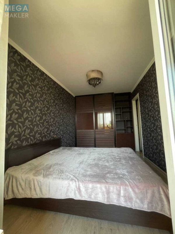 Оренда 2 кімнатної квартири, <a class="location-link" href="/kiev/" title="Недвижимость Київ">Київ</a>, <a class="location-link" href="/kiev/shevchenkovskij/" title="Недвижимость Шевченківський район">Шевченківський р-н</a>, Дегтяревская ул., 14 (изображение 5)