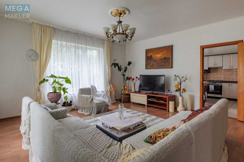 Продаж дома, 2&nbsp;поверху, 200&nbsp;кв.м, 4&nbsp;кімнати, ділянка 12&nbsp;соток, <a class="location-link" href="/kolonshina/" title="Недвижимость Колонщина">Колонщина</a>, Приозерна, 118 (изображение 15)
