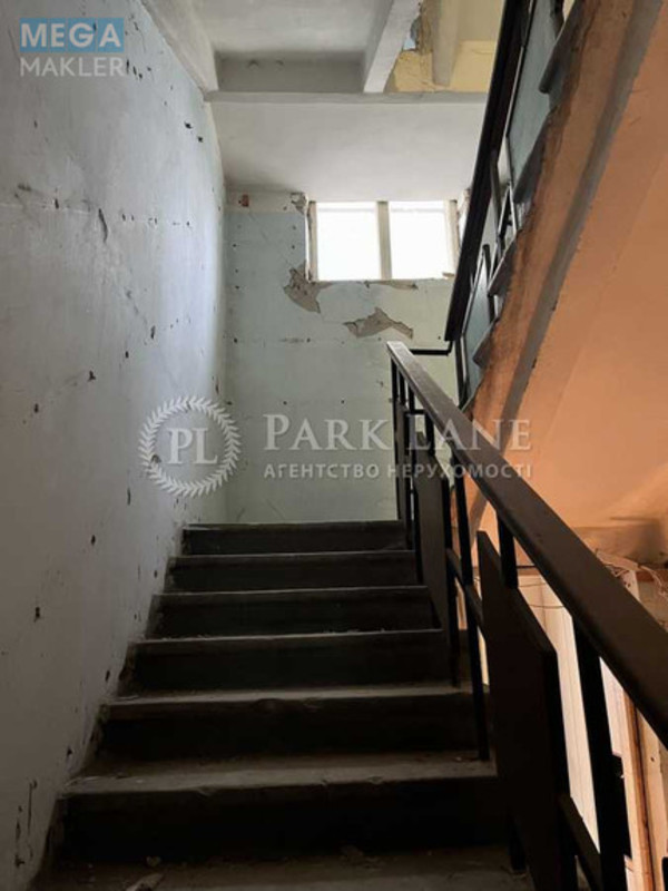 Продаж окремої будівлі/побудови, 441,80&nbsp;кв.м, <a class="location-link" href="/kiev/" title="Недвижимость Київ">Київ</a>, <a class="location-link" href="/kiev/solomenskij/" title="Недвижимость Соломенский район">Соломенский р-н</a>, Дмитрівська вул., 29 (изображение 6)