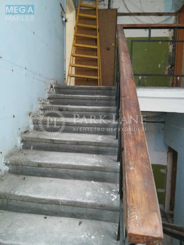 Продаж окремої будівлі/побудови, 441,80&nbsp;кв.м, <a class="location-link" href="/kiev/" title="Недвижимость Київ">Київ</a>, <a class="location-link" href="/kiev/solomenskij/" title="Недвижимость Соломенский район">Соломенский р-н</a>, Дмитрівська вул., 29 (изображение 8)