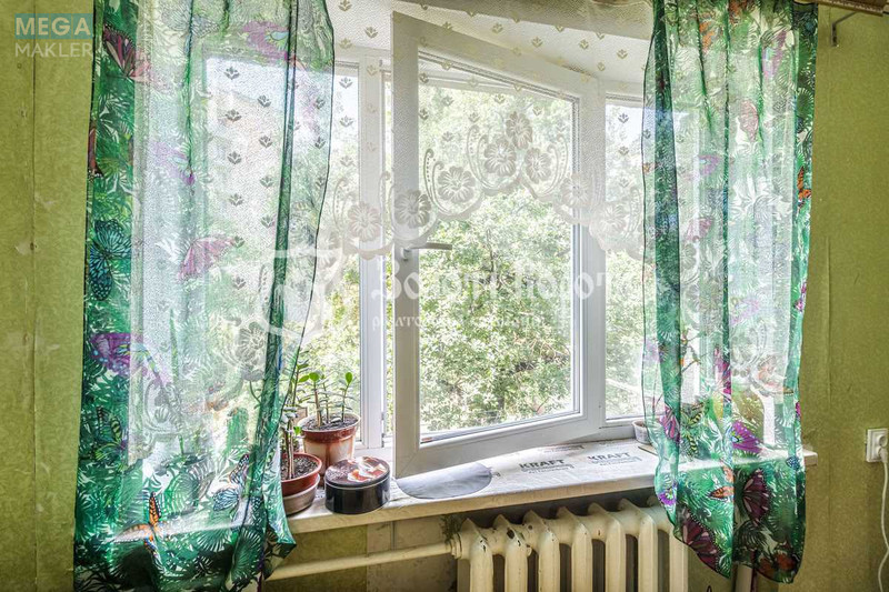 Продаж 1 кімнатної квартири (106/?/?), 3 пов. 5 пов. будинку, <a class="location-link" href="/kiev/" title="Недвижимость Київ">Київ</a>, <a class="location-link" href="/kiev/goloseevskij/" title="Недвижимость Голосіївський район">Голосіївський р-н</a>, Сєченова вул., 5 (изображение 5)