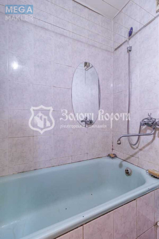 Продаж 1 кімнатної квартири (106/?/?), 3 пов. 5 пов. будинку, <a class="location-link" href="/kiev/" title="Недвижимость Київ">Київ</a>, <a class="location-link" href="/kiev/goloseevskij/" title="Недвижимость Голосіївський район">Голосіївський р-н</a>, Сєченова вул., 5 (изображение 8)