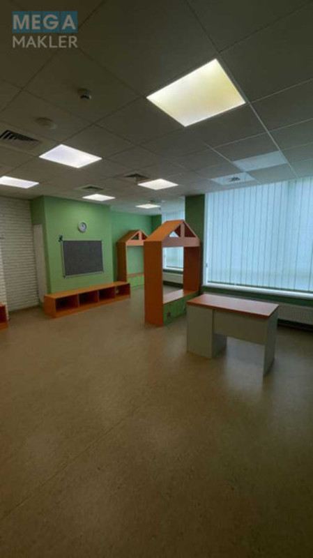 Продаж комерційної нерухомості, 334&nbsp;кв.м, под офис, <a class="location-link" href="/kiev/" title="Недвижимость Київ">Київ</a>, <a class="location-link" href="/kiev/pecherskij/" title="Недвижимость Печерський район">Печерський р-н</a>, Ивана Кудри ул., 7 (изображение 6)