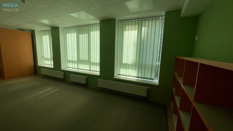 Продаж комерційної нерухомості, 334&nbsp;кв.м, под офис, <a class="location-link" href="/kiev/" title="Недвижимость Київ">Київ</a>, <a class="location-link" href="/kiev/pecherskij/" title="Недвижимость Печерський район">Печерський р-н</a>, Ивана Кудри ул., 7 (изображение 24)