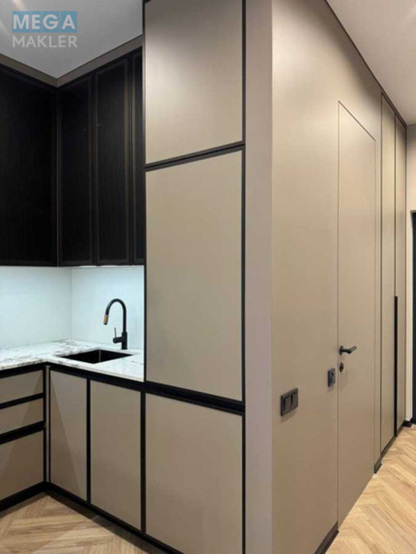 Продаж 2 кімнатної квартири (72/?/?), 26 пов. 30 пов. будинку, <a class="location-link" href="/kiev/" title="Недвижимость Київ">Київ</a>, <a class="location-link" href="/kiev/pecherskij/" title="Недвижимость Печерський район">Печерський р-н</a>, Драгомирова ул., 14а (изображение 2)