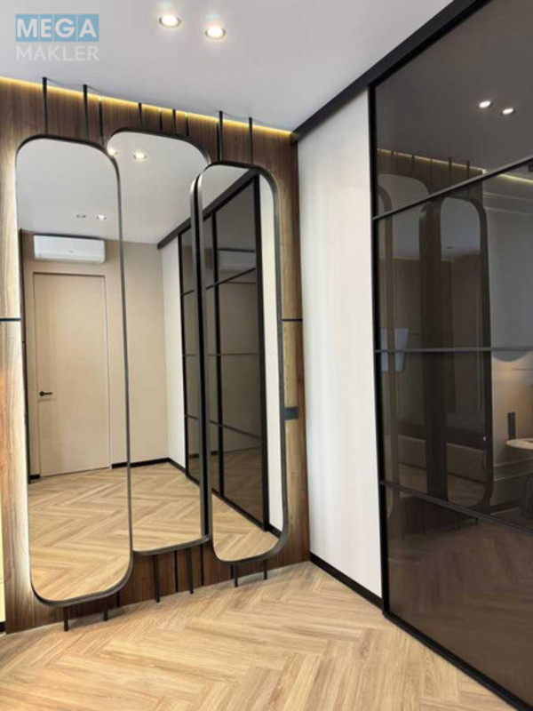 Продаж 2 кімнатної квартири (72/?/?), 26 пов. 30 пов. будинку, <a class="location-link" href="/kiev/" title="Недвижимость Київ">Київ</a>, <a class="location-link" href="/kiev/pecherskij/" title="Недвижимость Печерський район">Печерський р-н</a>, Драгомирова ул., 14а (изображение 15)