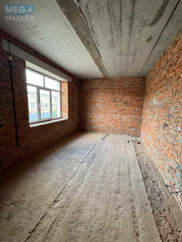 Продаж дома, 3&nbsp;поверху, 264&nbsp;кв.м, 3&nbsp;кімнати, ділянка 7&nbsp;соток, <a class="location-link" href="/belaya-tserkov/" title="Недвижимость Біла Церква">Біла Церква</a>, Таращанська (изображение 3)