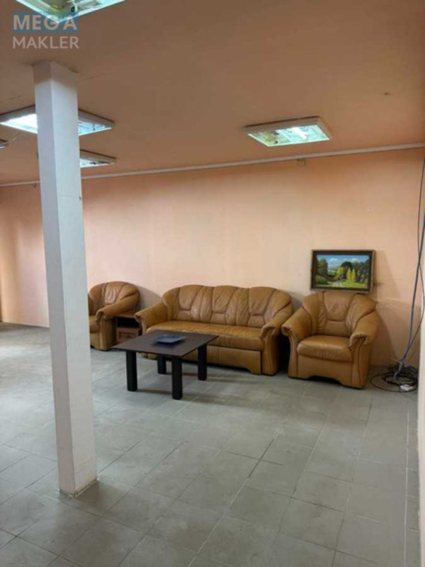 Продаж дома, 3&nbsp;поверху, 264&nbsp;кв.м, 3&nbsp;кімнати, ділянка 7&nbsp;соток, <a class="location-link" href="/belaya-tserkov/" title="Недвижимость Біла Церква">Біла Церква</a>, Таращанська (изображение 6)