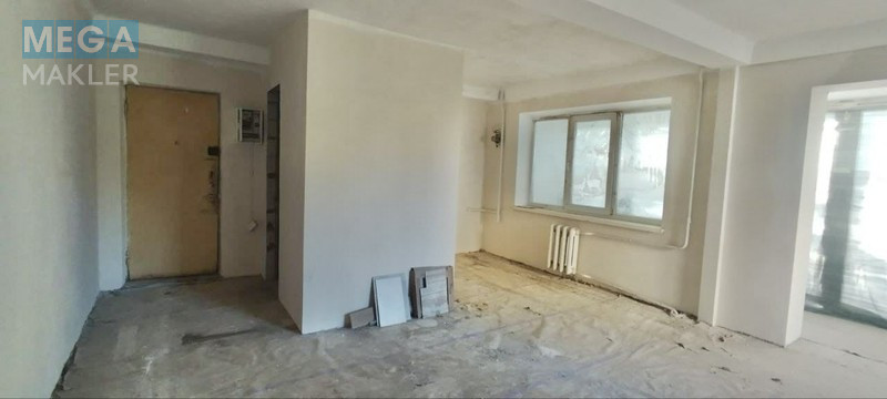 Продаж приміщення у житловому будинку, под магазин-офис-склад, свіжий ремонт, <a class="location-link" href="/kiev/" title="Недвижимость Київ">Київ</a>, <a class="location-link" href="/kiev/dneprovskij/" title="Недвижимость Дніпровський район">Дніпровський р-н</a>, Верховної Ради ( <img src="https://megamakler.com.ua/metro/ff0000.gif" alt="" class="metro" /> м. Черниговская, 10 ) (изображение 6)