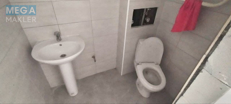 Продаж приміщення у житловому будинку, под магазин-офис-склад, свіжий ремонт, <a class="location-link" href="/kiev/" title="Недвижимость Київ">Київ</a>, <a class="location-link" href="/kiev/dneprovskij/" title="Недвижимость Дніпровський район">Дніпровський р-н</a>, Верховної Ради ( <img src="https://megamakler.com.ua/metro/ff0000.gif" alt="" class="metro" /> м. Черниговская, 10 ) (изображение 8)