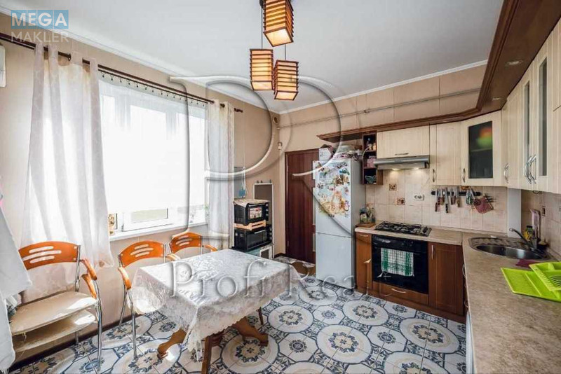 Продаж дома, 1&nbsp; поверх, 153&nbsp;кв.м, 4&nbsp;кімнати, ділянка 12&nbsp;соток, <a class="location-link" href="/tarasovka-selo-kv-kievo-svyatoshinskij-rajon/" title="Недвижимость Тарасівка">Тарасівка</a>, Юрія Литвина вулиця (изображение 4)