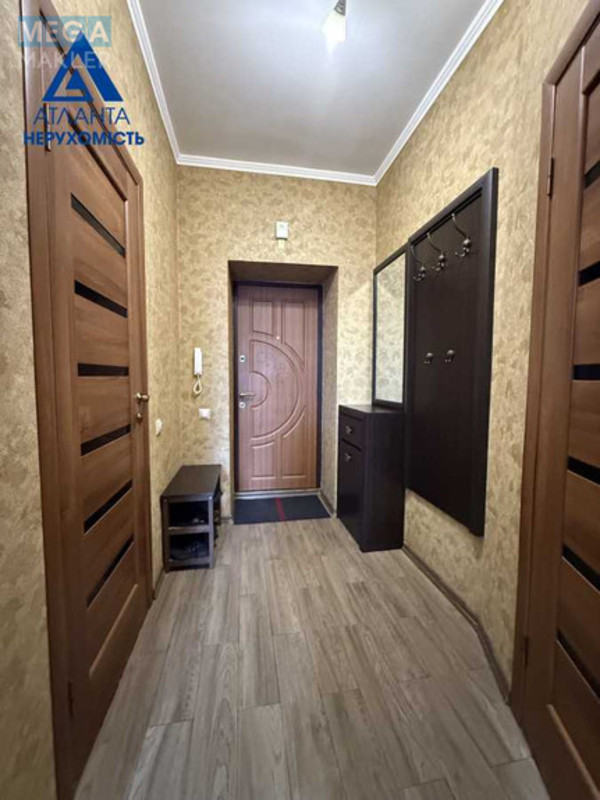 Продаж 1 кімнатної квартири (42,8/16/7,7), 8 пов. 9 пов. будинку, <a class="location-link" href="/lutsk/" title="Недвижимость Луцьк">Луцьк</a>, Зоряна, 14 (изображение 7)