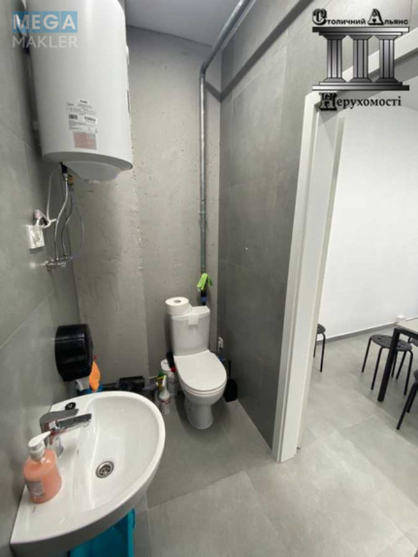 Продаж комерційної нерухомості, 41&nbsp;кв.м, под магазин, <a class="location-link" href="/kiev/" title="Недвижимость Київ">Київ</a>, <a class="location-link" href="/kiev/goloseevskij/" title="Недвижимость Голосіївський район">Голосіївський р-н</a>, Михайла Максимовича вул., 26 (изображение 7)