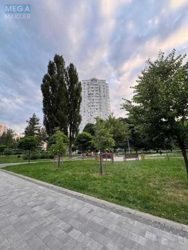 Оренда 3 кімнатної квартири, <a class="location-link" href="/kiev/" title="Недвижимость Київ">Київ</a>, <a class="location-link" href="/kiev/svyatoshinskij/" title="Недвижимость Святошинський район">Святошинський р-н</a>, Леся Курбаса пр-т, 7Б (изображение 12)