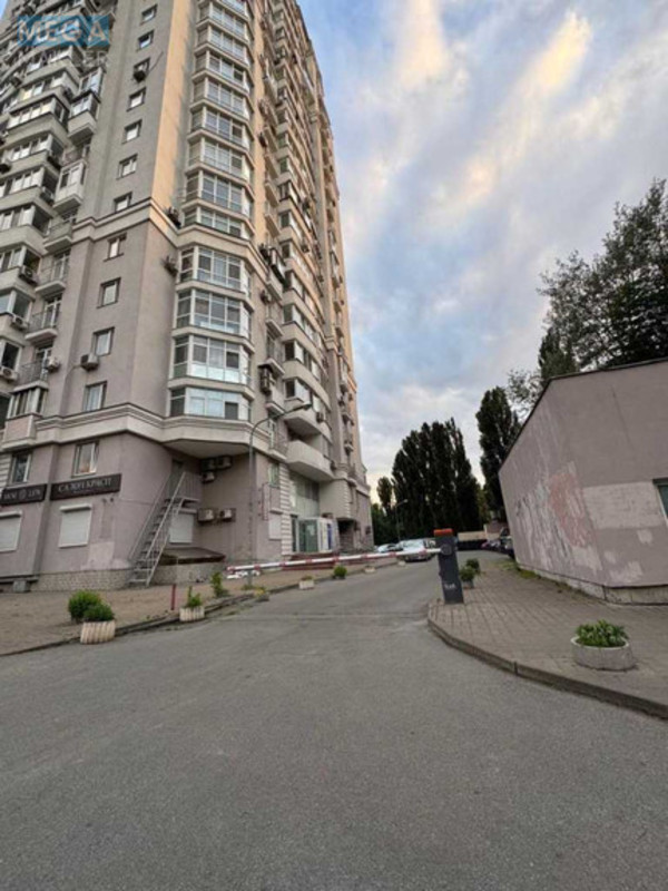 Оренда 3 кімнатної квартири, <a class="location-link" href="/kiev/" title="Недвижимость Київ">Київ</a>, <a class="location-link" href="/kiev/svyatoshinskij/" title="Недвижимость Святошинський район">Святошинський р-н</a>, Леся Курбаса пр-т, 7Б (изображение 13)