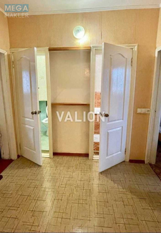 Продаж 3 кімнатної квартири (69/?/8), 9 пов. 10 пов. будинку, <a class="location-link" href="/kiev/" title="Недвижимость Київ">Київ</a>, <a class="location-link" href="/kiev/darnickij/" title="Недвижимость Дарницький район">Дарницький р-н</a>, Вишняківська вул., 8 (изображение 11)