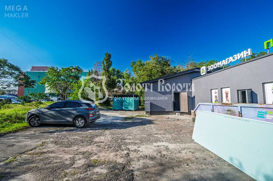 Продаж комерційної нерухомості, 267&nbsp;кв.м, под офис, <a class="location-link" href="/kiev/" title="Недвижимость Київ">Київ</a>, <a class="location-link" href="/kiev/obolonskij/" title="Недвижимость Оболонський район">Оболонський р-н</a>, Йорданська вул., 17б (изображение 3)