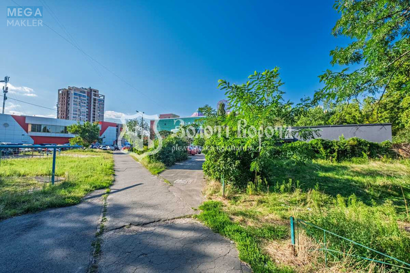 Продаж комерційної нерухомості, 267 кв.м, под офис, <a class="location-link" href="/kiev/" title="Недвижимость Київ">Київ</a>, <a class="location-link" href="/kiev/obolonskij/" title="Недвижимость Оболонський район">Оболонський р-н</a>, Йорданська вул., 17б (изображение 7)