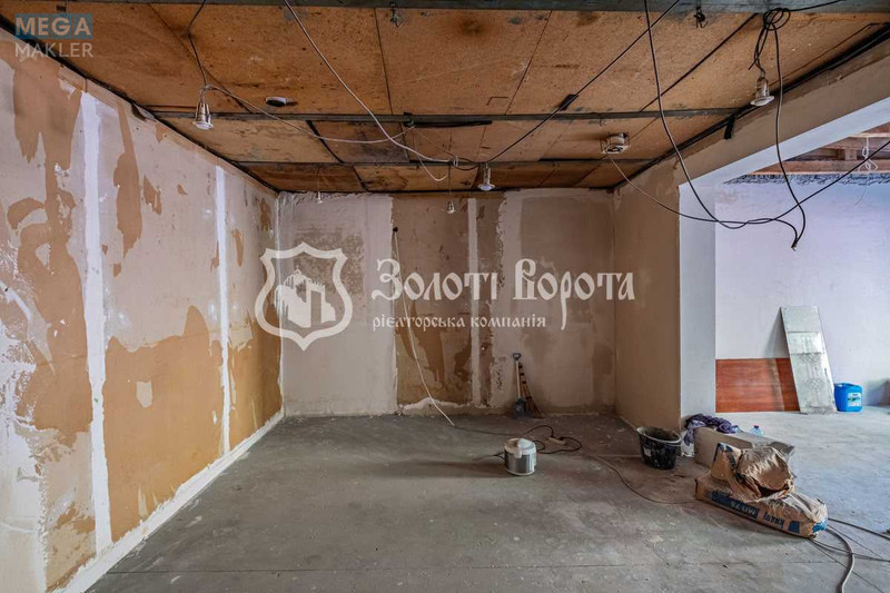 Продаж комерційної нерухомості, 267 кв.м, под офис, <a class="location-link" href="/kiev/" title="Недвижимость Київ">Київ</a>, <a class="location-link" href="/kiev/obolonskij/" title="Недвижимость Оболонський район">Оболонський р-н</a>, Йорданська вул., 17б (изображение 21)
