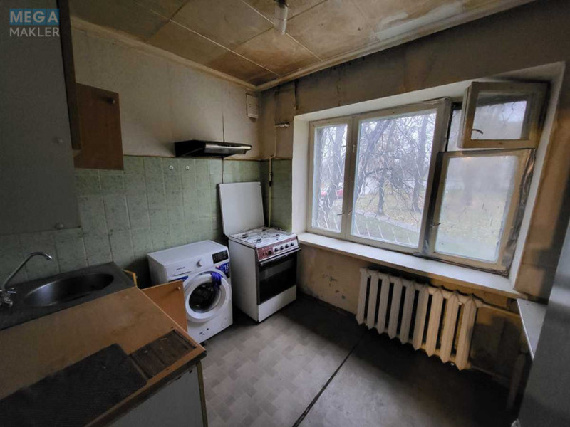 Продаж 1 кімнатної квартири (33/16/6), 1 пов. 5 пов. будинку, <a class="location-link" href="/kiev/" title="Недвижимость Київ">Київ</a>, <a class="location-link" href="/kiev/dneprovskij/" title="Недвижимость Дніпровський район">Дніпровський р-н</a>, Братиславська вул., 30а (изображение 4)