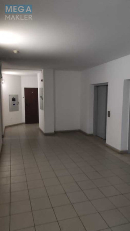 Продаж 3 кімнатної квартири (102/57/14), 8 пов. 25 пов. будинку, <a class="location-link" href="/kiev/" title="Недвижимость Київ">Київ</a>, <a class="location-link" href="/kiev/svyatoshinskij/" title="Недвижимость Святошинський район">Святошинський р-н</a>, Петра Чаадаева ул., 2 (изображение 17)