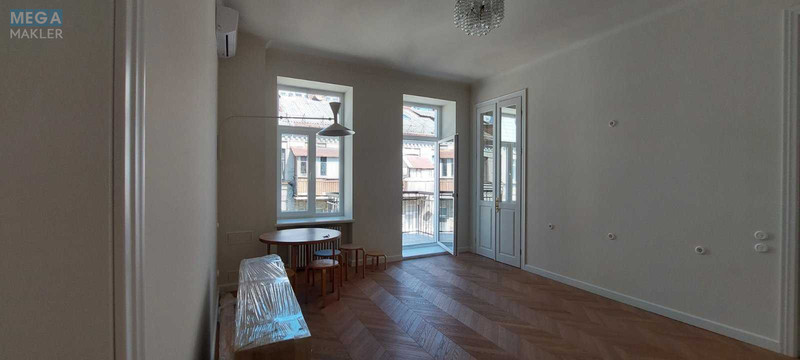 Продаж 3 кімнатної квартири (71/48,9/8), 5 пов. 5 пов. будинку, <a class="location-link" href="/kiev/" title="Недвижимость Київ">Київ</a>, <a class="location-link" href="/kiev/shevchenkovskij/" title="Недвижимость Шевченківський район">Шевченківський р-н</a>, Чеховский пер., 9 (изображение 4)