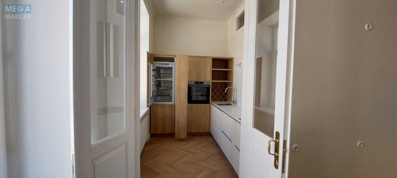 Продаж 3 кімнатної квартири (71/48,9/8), 5 пов. 5 пов. будинку, <a class="location-link" href="/kiev/" title="Недвижимость Київ">Київ</a>, <a class="location-link" href="/kiev/shevchenkovskij/" title="Недвижимость Шевченківський район">Шевченківський р-н</a>, Чеховский пер., 9 (изображение 18)