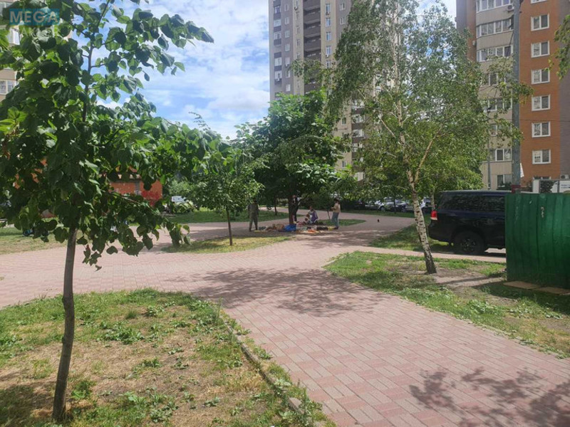 Оренда 2 кімнатної квартири, <a class="location-link" href="/kiev/" title="Недвижимость Київ">Київ</a>, <a class="location-link" href="/kiev/desnyanskij/" title="Недвижимость Деснянський район">Деснянський р-н</a>, Николая Лаврухина ул., 12 (изображение 12)