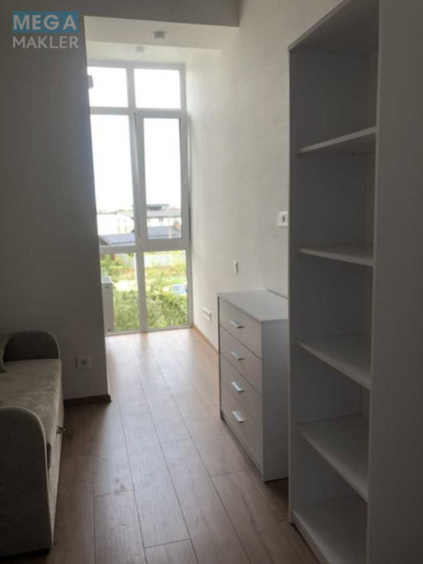 Оренда 2 кімнатної квартири, <a class="location-link" href="/kiev/" title="Недвижимость Київ">Київ</a>, <a class="location-link" href="/kiev/solomenskij/" title="Недвижимость Солом'янський район">Солом'янський р-н</a>, Волошковая ул., 1 (изображение 6)