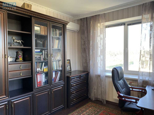 Продаж 3 кімнатної квартири (101/52/25), 8 пов. 13 пов. будинку, <a class="location-link" href="/chajki-selo-kv/" title="Недвижимость Чайки">Чайки</a>, Лобановського, 29 (изображение 11)