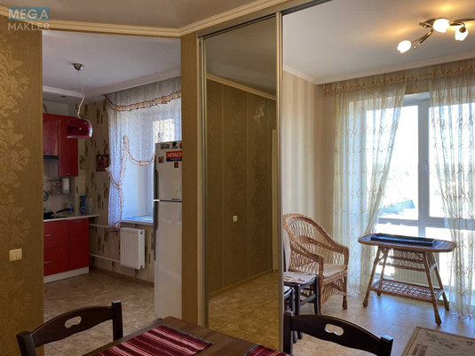 Продаж 3 кімнатної квартири (101/52/25), 8 пов. 13 пов. будинку, <a class="location-link" href="/chajki-selo-kv/" title="Недвижимость Чайки">Чайки</a>, Лобановського, 29 (изображение 15)