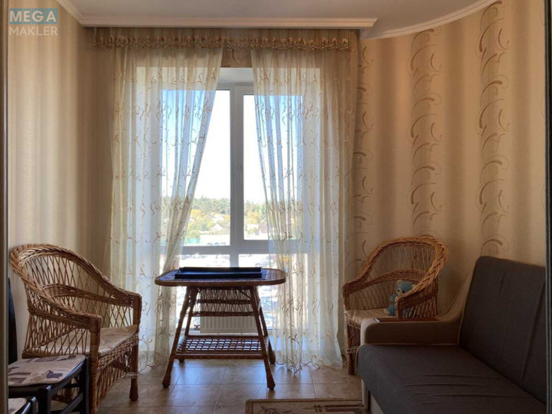 Продаж 3 кімнатної квартири (101/52/25), 8 пов. 13 пов. будинку, <a class="location-link" href="/chajki-selo-kv/" title="Недвижимость Чайки">Чайки</a>, Лобановського, 29 (изображение 16)