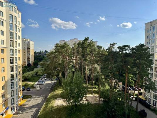 Продаж 3 кімнатної квартири (101/52/25), 8 пов. 13 пов. будинку, <a class="location-link" href="/chajki-selo-kv/" title="Недвижимость Чайки">Чайки</a>, Лобановського, 29 (изображение 23)