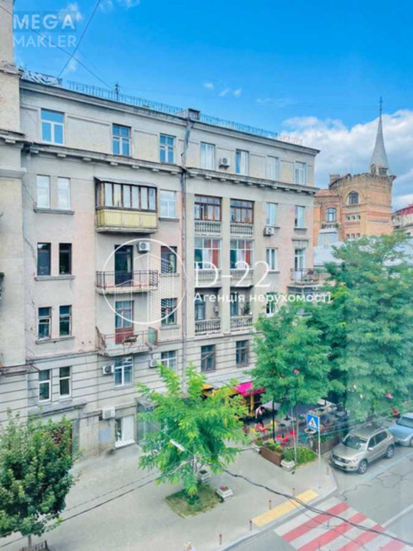 Продаж 1 кімнатної квартири (50,7/20,9/11,8), 3 пов. 3 пов. будинку, <a class="location-link" href="/kiev/" title="Недвижимость Київ">Київ</a>, <a class="location-link" href="/kiev/shevchenkovskij/" title="Недвижимость Шевченківський район">Шевченківський р-н</a>, Миколи Лисенка вул., 1 (изображение 13)