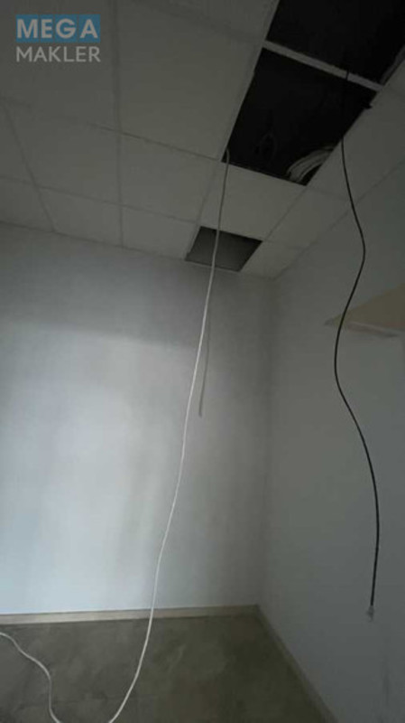 Оренда комерційної нерухомості, 160 кв.м, под офис, <a class="location-link" href="/kiev/" title="Недвижимость Київ">Київ</a>, <a class="location-link" href="/kiev/frunzenskij/" title="Недвижимость Немышлянский (Фрунзенский) район">Немышлянский (Фрунзенский) р-н</a>, Новоконстантиновская ул., 2 (изображение 14)
