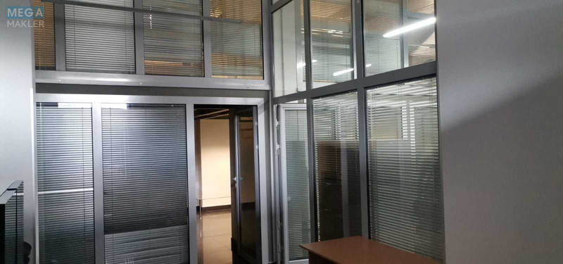Продаж комерційної нерухомості, 106 кв.м, под офис, <a class="location-link" href="/kiev/" title="Недвижимость Київ">Київ</a>, <a class="location-link" href="/kiev/goloseevskij/" title="Недвижимость Голосіївський район">Голосіївський р-н</a>, Феодосийский пер., 14 (изображение 3)