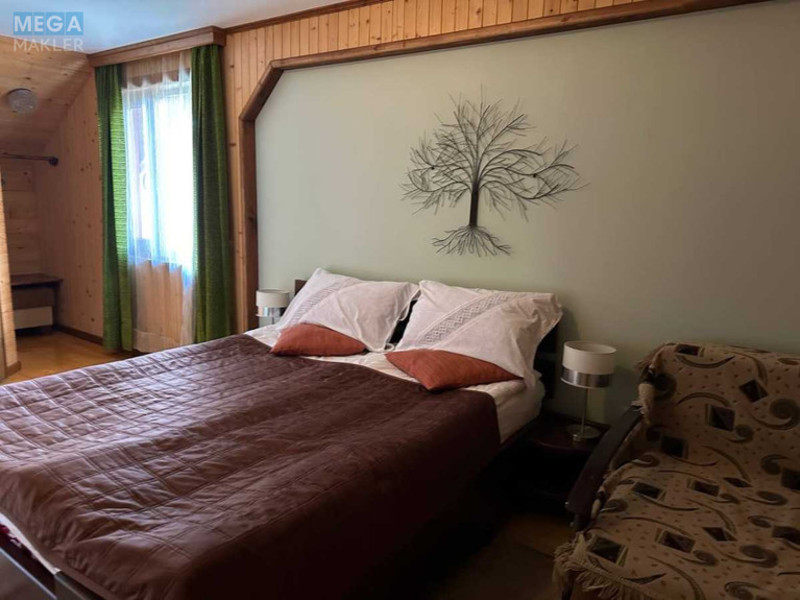 Продаж дома, 2&nbsp;поверху, 425&nbsp;кв.м, 6&nbsp;кімнат, ділянка 16&nbsp;соток, <a class="location-link" href="/verhovina/" title="Недвижимость Верховина">Верховина</a>, Гушевського (изображение 17)