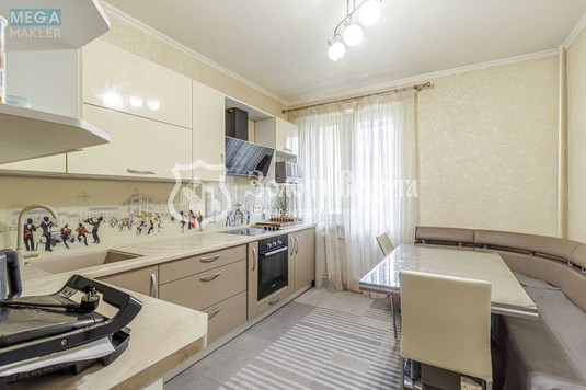 Продаж 3 кімнатної квартири (90/51/12,4), 6 пов. 14 пов. будинку, <a class="location-link" href="/kiev/" title="Недвижимость Київ">Київ</a>, <a class="location-link" href="/kiev/svyatoshinskij/" title="Недвижимость Святошинський район">Святошинський р-н</a>, Перемоги просп., 125 (изображение 10)