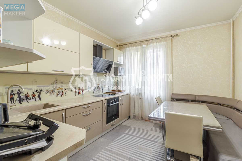 Продаж 3 кімнатної квартири (90/51/12,4), 6 пов. 14 пов. будинку, <a class="location-link" href="/kiev/" title="Недвижимость Київ">Київ</a>, <a class="location-link" href="/kiev/svyatoshinskij/" title="Недвижимость Святошинський район">Святошинський р-н</a>, Перемоги просп., 125 (изображение 10)