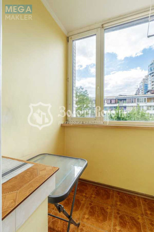 Продаж 3 кімнатної квартири (90/51/12,4), 6 пов. 14 пов. будинку, <a class="location-link" href="/kiev/" title="Недвижимость Київ">Київ</a>, <a class="location-link" href="/kiev/svyatoshinskij/" title="Недвижимость Святошинський район">Святошинський р-н</a>, Перемоги просп., 125 (изображение 14)
