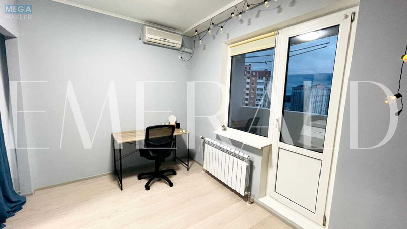 Продаж 2 кімнатної квартири (73,4/29,6/14,1), 19 пов. 22 пов. будинку, <a class="location-link" href="/kiev/" title="Недвижимость Київ">Київ</a>, <a class="location-link" href="/kiev/darnickij/" title="Недвижимость Дарницький район">Дарницький р-н</a>, Урловская ул., 30 (изображение 3)