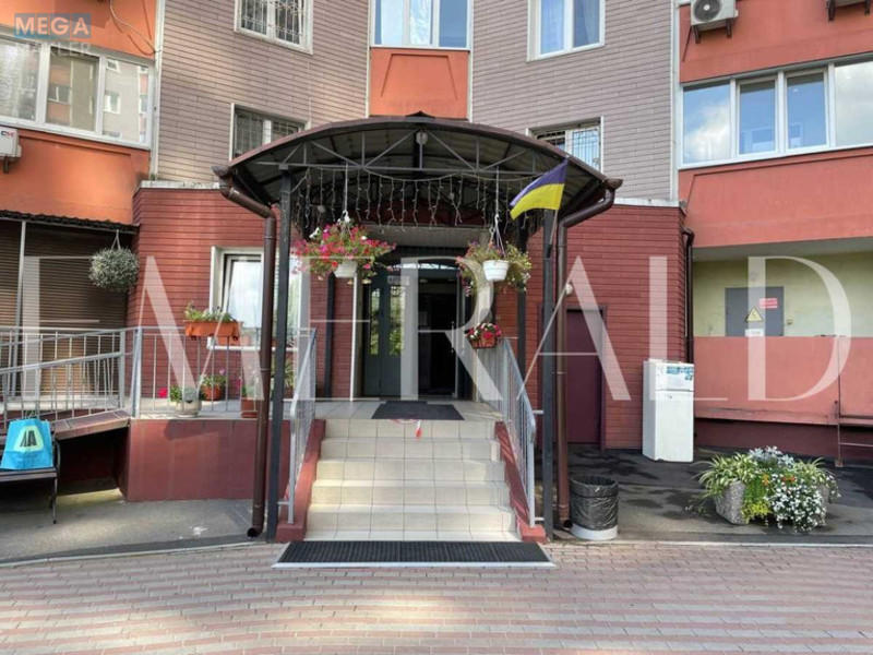 Продаж 2 кімнатної квартири (73,4/29,6/14,1), 19 пов. 22 пов. будинку, <a class="location-link" href="/kiev/" title="Недвижимость Київ">Київ</a>, <a class="location-link" href="/kiev/darnickij/" title="Недвижимость Дарницький район">Дарницький р-н</a>, Урловская ул., 30 (изображение 18)