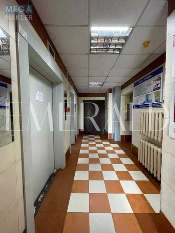 Продаж 2 кімнатної квартири (73,4/29,6/14,1), 19 пов. 22 пов. будинку, <a class="location-link" href="/kiev/" title="Недвижимость Київ">Київ</a>, <a class="location-link" href="/kiev/darnickij/" title="Недвижимость Дарницький район">Дарницький р-н</a>, Урловская ул., 30 (изображение 19)