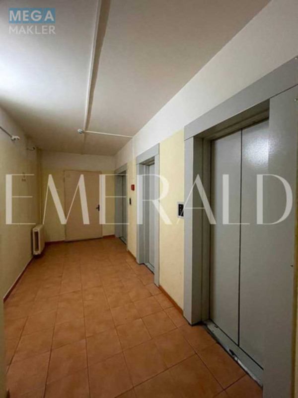 Продаж 2 кімнатної квартири (73,4/29,6/14,1), 19 пов. 22 пов. будинку, <a class="location-link" href="/kiev/" title="Недвижимость Київ">Київ</a>, <a class="location-link" href="/kiev/darnickij/" title="Недвижимость Дарницький район">Дарницький р-н</a>, Урловская ул., 30 (изображение 20)