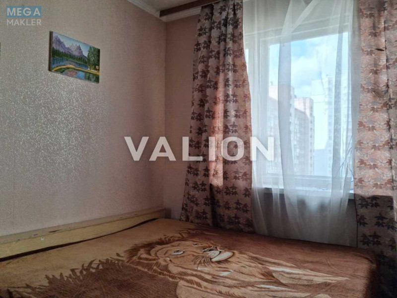 Продаж 3 кімнатної квартири (71,5/41,6/8,3), 12 пов. 12 пов. будинку, <a class="location-link" href="/kiev/" title="Недвижимость Київ">Київ</a>, <a class="location-link" href="/kiev/darnickij/" title="Недвижимость Дарницький район">Дарницький р-н</a>, Харківське шосе, 154 (изображение 6)