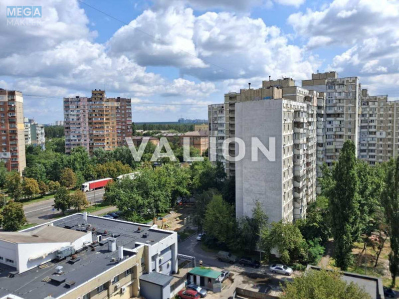 Продаж 3 кімнатної квартири (71,5/41,6/8,3), 12 пов. 12 пов. будинку, <a class="location-link" href="/kiev/" title="Недвижимость Київ">Київ</a>, <a class="location-link" href="/kiev/darnickij/" title="Недвижимость Дарницький район">Дарницький р-н</a>, Харківське шосе, 154 (изображение 12)
