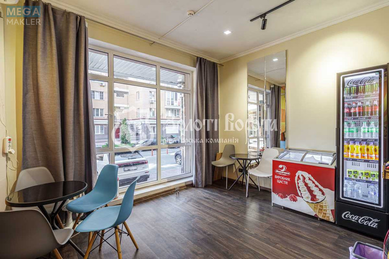 Продаж комерційної нерухомості, 20&nbsp;кв.м, <a class="location-link" href="/kiev/" title="Недвижимость Київ">Київ</a>, <a class="location-link" href="/kiev/obolonskij/" title="Недвижимость Оболонський район">Оболонський р-н</a>, Оболонська Набережна вул., 11 (изображение 2)